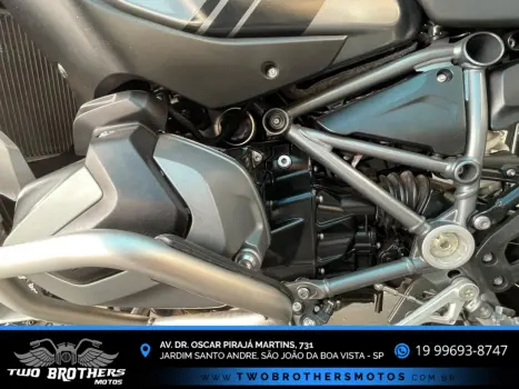 BMW R 1250 GS ADVENTURE TRIPLE BLACK, Foto 8