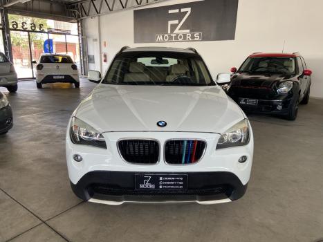 BMW X1 2.0 16V 4P 18I S DRIVE AUTOM�TICO, Foto 2