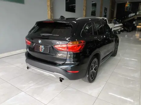 BMW X1 2.0 16V 4P SDRIVE 20I ACTIVEFLEX TURBO AUTOM�TICO, Foto 4