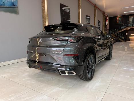 CHANGAN Uni-T 1.5 16V 4P FLEX TGDI 7DCT AUTOM�TICO, Foto 3