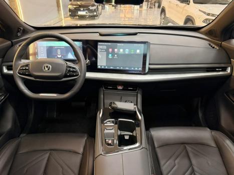 CHANGAN Uni-T 1.5 16V 4P FLEX TGDI 7DCT AUTOM�TICO, Foto 7