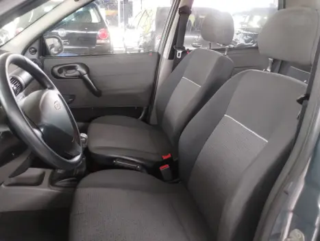 CHEVROLET Classic Sedan 1.0 4P VHCE FLEX LS, Foto 9