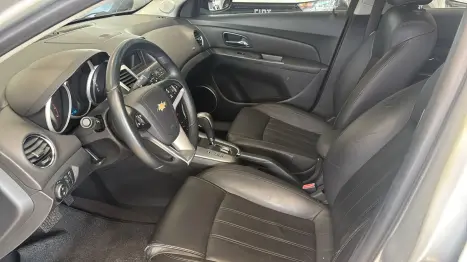 CHEVROLET Cruze Hatch 1.8 16V 4P LT SPORT FLEX AUTOMTICO, Foto 7