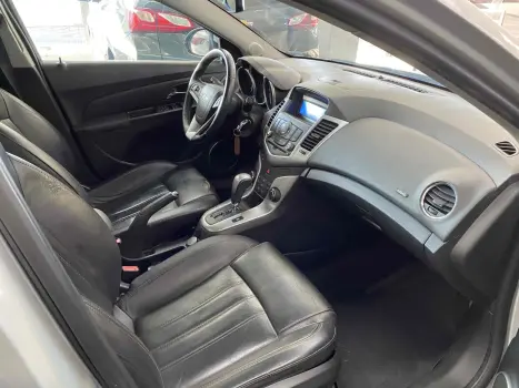CHEVROLET Cruze Sedan 1.8 16V 4P LT ECOTEC FLEX AUTOMTICO, Foto 13