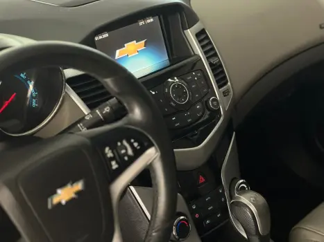 CHEVROLET Cruze Sedan 1.8 16V 4P LTZ ECOTEC FLEX AUTOM�TICO, Foto 7
