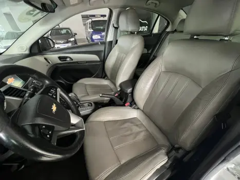 CHEVROLET Cruze Sedan 1.8 16V 4P LTZ ECOTEC FLEX AUTOM�TICO, Foto 13
