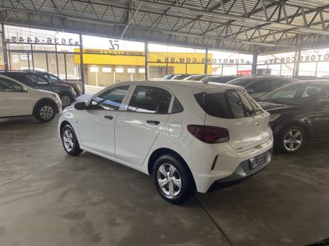 CHEVROLET Onix Hatch 1.0 12V 4P FLEX, Foto 6 CHEVROLET Onix Hatch 1.0 12V 4P FLEX, Foto 6