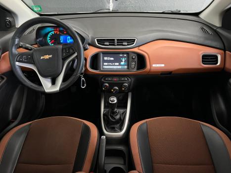 CHEVROLET Onix Hatch 1.4 4P FLEX ACTIV, Foto 6 CHEVROLET Onix Hatch 1.4 4P FLEX ACTIV, Foto 6