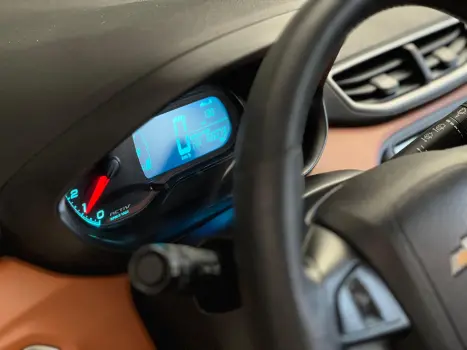 CHEVROLET Onix Hatch 1.4 4P FLEX ACTIV, Foto 10 CHEVROLET Onix Hatch 1.4 4P FLEX ACTIV, Foto 10