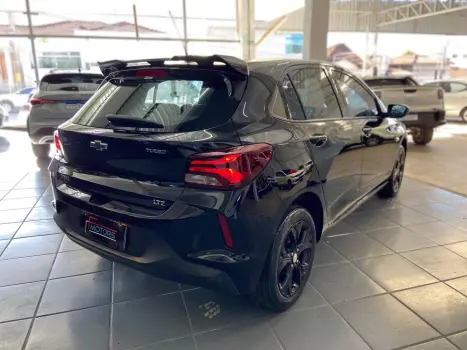 CHEVROLET Onix Hatch 1.0 4P FLEX LTZ TURBO AUTOMTICO, Foto 4