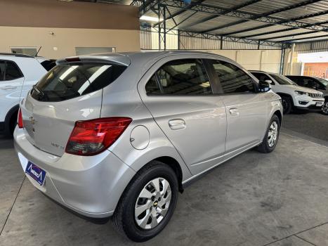 CHEVROLET Onix Hatch 1.4 4P FLEX LT, Foto 6 CHEVROLET Onix Hatch 1.4 4P FLEX LT, Foto 6