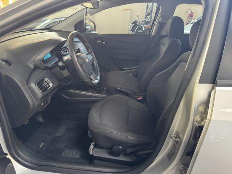 CHEVROLET Onix Hatch 1.4 4P FLEX LT, Foto 13 CHEVROLET Onix Hatch 1.4 4P FLEX LT, Foto 13