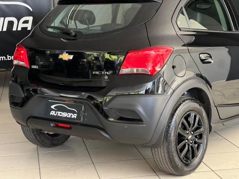 CHEVROLET Onix Hatch 1.4 4P FLEX ACTIV, Foto 5 CHEVROLET Onix Hatch 1.4 4P FLEX ACTIV, Foto 5