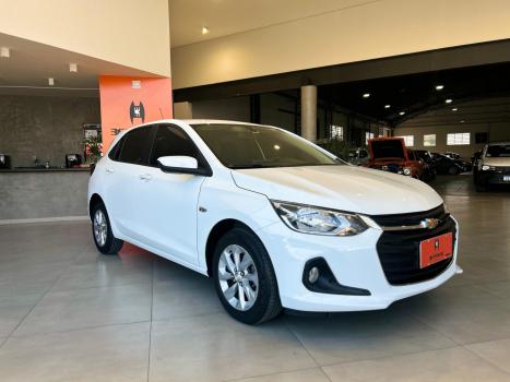 CHEVROLET Onix Hatch 1.0 4P FLEX LTZ TURBO AUTOMÁTICO, Foto 3 CHEVROLET Onix Hatch 1.0 4P FLEX LTZ TURBO AUTOMÁTICO, Foto 3