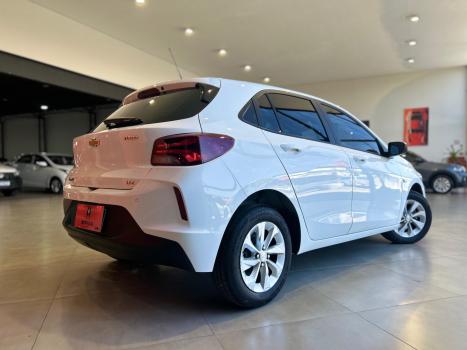 CHEVROLET Onix Hatch 1.0 4P FLEX LTZ TURBO AUTOMÁTICO, Foto 6 CHEVROLET Onix Hatch 1.0 4P FLEX LTZ TURBO AUTOMÁTICO, Foto 6