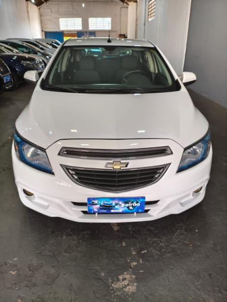 CHEVROLET Onix Hatch 1.4 4P FLEX LT, Foto 4