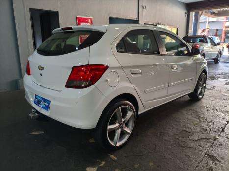 CHEVROLET Onix Hatch 1.4 4P FLEX LT, Foto 8