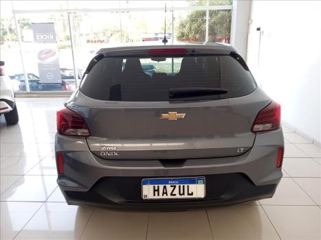 CHEVROLET Onix Hatch 1.0 4P FLEX LT, Foto 2