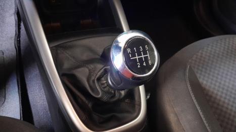 CHEVROLET Onix Hatch 1.4 4P FLEX LT, Foto 7 CHEVROLET Onix Hatch 1.4 4P FLEX LT, Foto 7