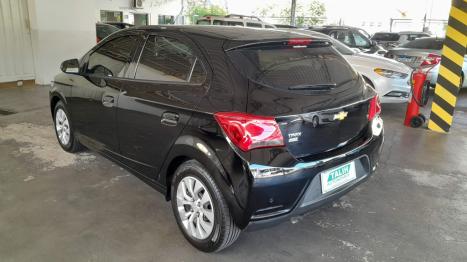 CHEVROLET Onix Hatch 1.4 4P FLEX LT, Foto 8 CHEVROLET Onix Hatch 1.4 4P FLEX LT, Foto 8