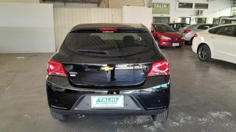 CHEVROLET Onix Hatch 1.4 4P FLEX LT, Foto 9 CHEVROLET Onix Hatch 1.4 4P FLEX LT, Foto 9
