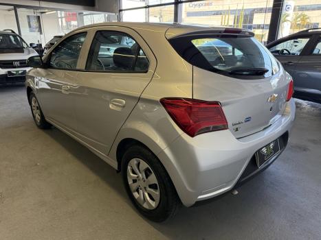 CHEVROLET Onix Hatch 1.0 4P FLEX LT, Foto 6