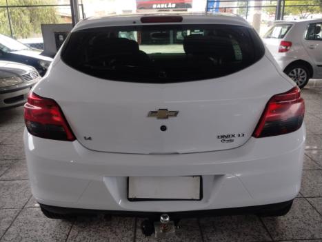 CHEVROLET Onix Hatch 1.4 4P FLEX LT, Foto 4