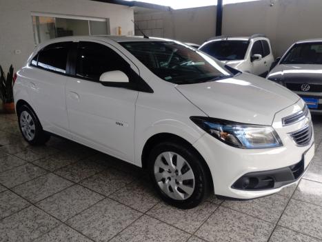 CHEVROLET Onix Hatch 1.4 4P FLEX LT, Foto 10