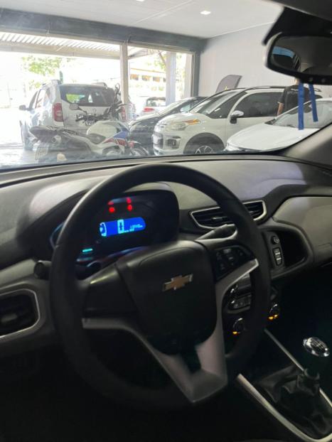 CHEVROLET Onix Hatch 1.4 4P FLEX LT, Foto 4