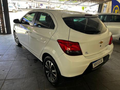 CHEVROLET Onix Hatch 1.4 4P FLEX LTZ, Foto 2