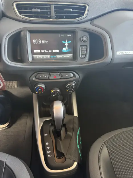 CHEVROLET Onix Hatch 1.4 4P FLEX ACTIV AUTOM�TICO, Foto 17