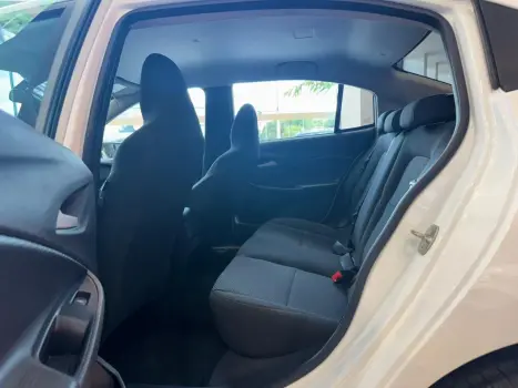 CHEVROLET Onix Hatch 1.0 12V 4P FLEX PLUS TURBO AUTOM�TICO, Foto 18