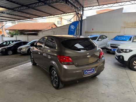 CHEVROLET Onix Hatch 1.4 4P FLEX LTZ, Foto 5
