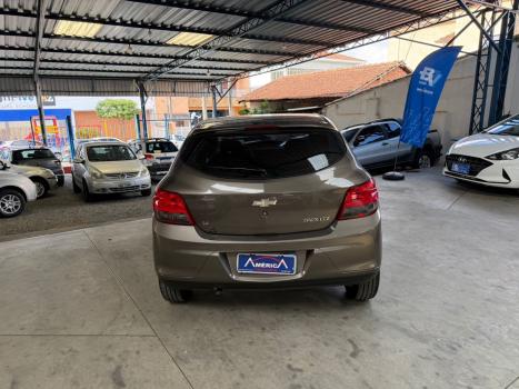 CHEVROLET Onix Hatch 1.4 4P FLEX LTZ, Foto 7