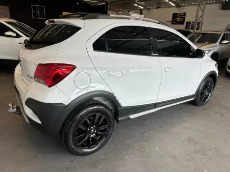 CHEVROLET Onix Hatch 1.4 4P FLEX ACTIV AUTOM�TICO, Foto 11