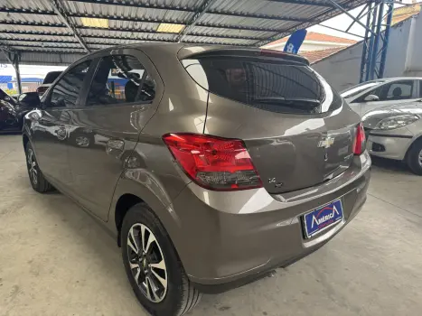CHEVROLET Onix Hatch 1.4 4P FLEX LTZ, Foto 9