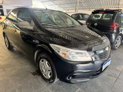 CHEVROLET Onix Hatch 1.0 4P FLEX LS, Foto 3