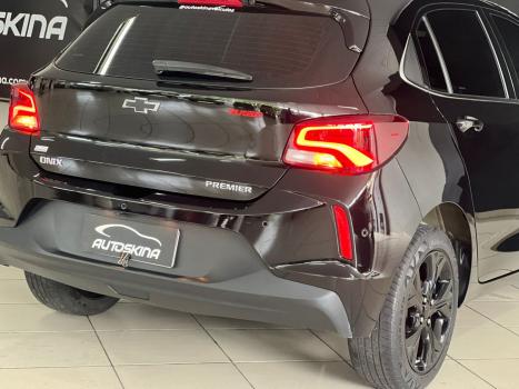CHEVROLET Onix Hatch 1.0 12V 4P FLEX PREMIER 2 TURBO AUTOM�TICO, Foto 12