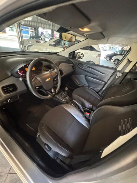 CHEVROLET Onix Hatch 1.0 4P FLEX JOY BLACK, Foto 7