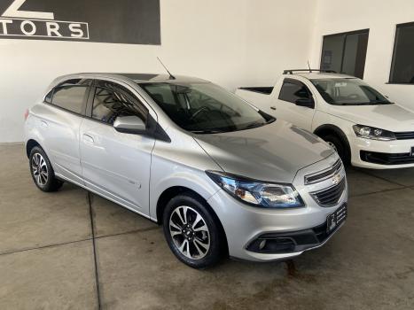CHEVROLET Onix Hatch 1.4 4P FLEX LTZ AUTOM�TICO, Foto 3