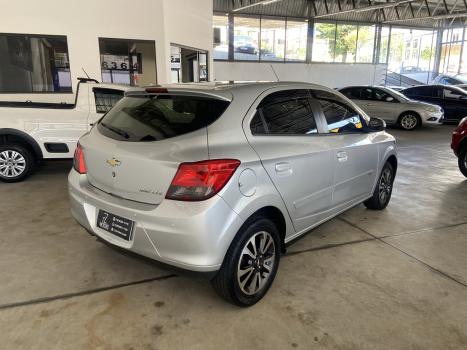 CHEVROLET Onix Hatch 1.4 4P FLEX LTZ AUTOM�TICO, Foto 4