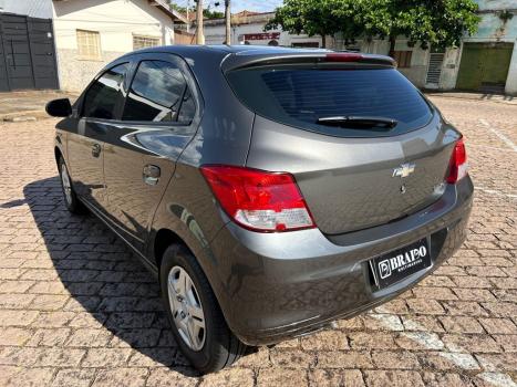 CHEVROLET Onix Hatch 1.0 4P FLEX LT, Foto 4