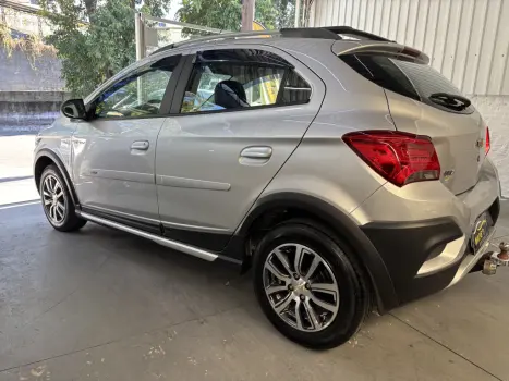 CHEVROLET Onix Hatch 1.4 4P FLEX ACTIV, Foto 19