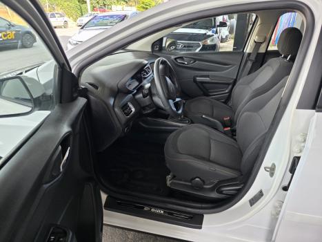 CHEVROLET Onix Hatch 1.4 4P FLEX LT AUTOM�TICO, Foto 4
