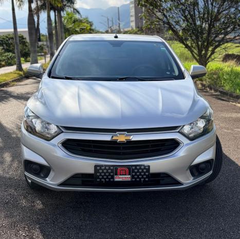CHEVROLET Onix Hatch 1.4 4P FLEX LT AUTOM�TICO, Foto 3