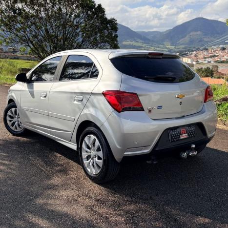 CHEVROLET Onix Hatch 1.4 4P FLEX LT AUTOM�TICO, Foto 6