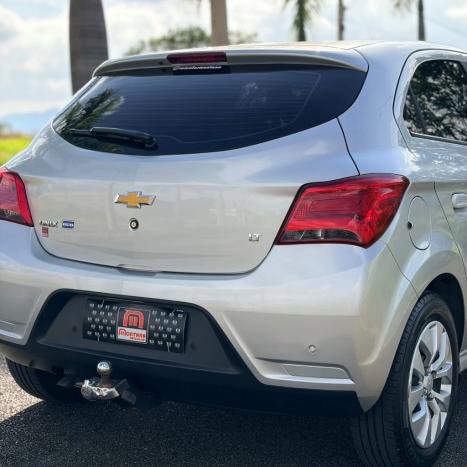 CHEVROLET Onix Hatch 1.4 4P FLEX LT AUTOM�TICO, Foto 9