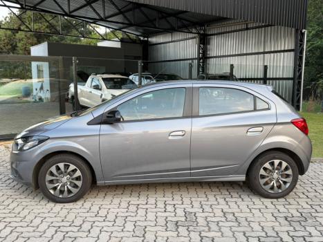 CHEVROLET Onix Hatch 1.0 4P FLEX JOY BLACK, Foto 5