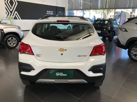 CHEVROLET Onix Hatch 1.4 4P FLEX ACTIV AUTOM�TICO, Foto 7