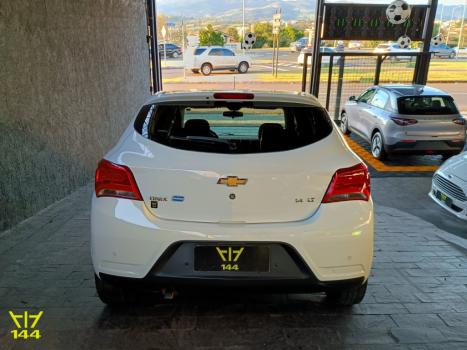 CHEVROLET Onix Hatch 1.4 4P FLEX LT, Foto 8